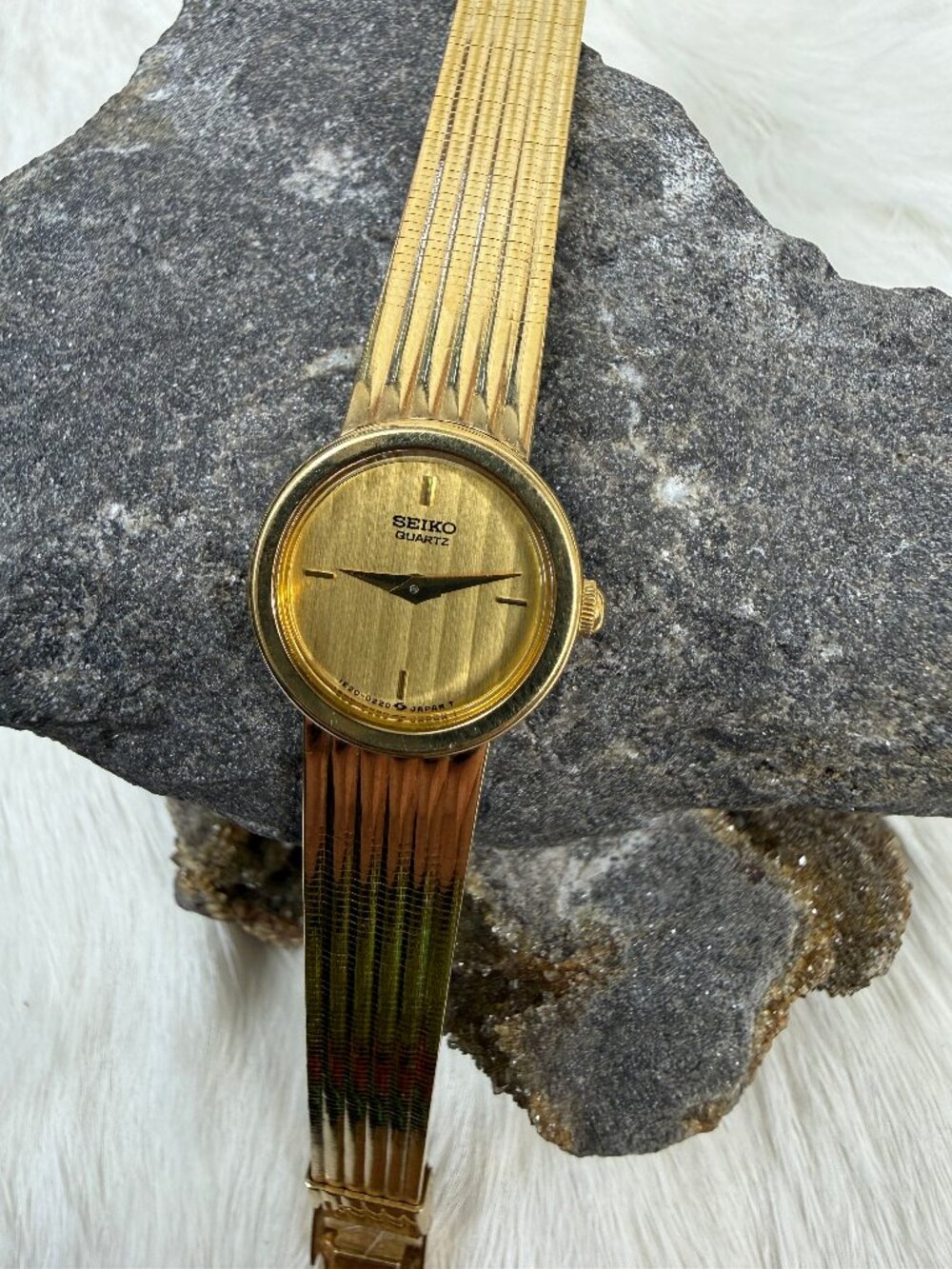 Vintage Seiko Women's Gold Tone Stainless Steel Band Watch